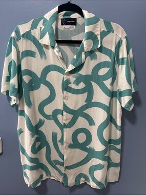 Original Use White Short-Sleeve Button-Up Shirt with Teal Scribble Print